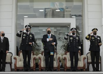 El mandatario durante el acto protocolario en el Mindef.