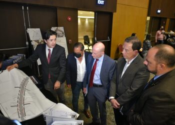 Presentan proyectos viales que se incluyen en Guatemala no se Detiene