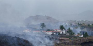 Imagen de la destrución durante los primeros días de actividad volcánica en La Palma, Canarias, España.
