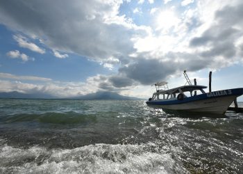Planta de tratamiento de aguas residuales contribuye a frenar contaminación en lago de Atitlán