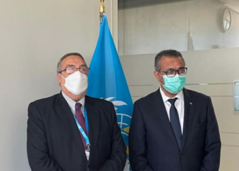 Ministro de Salud se reúne en Suiza con el direcctor general de la OMS.