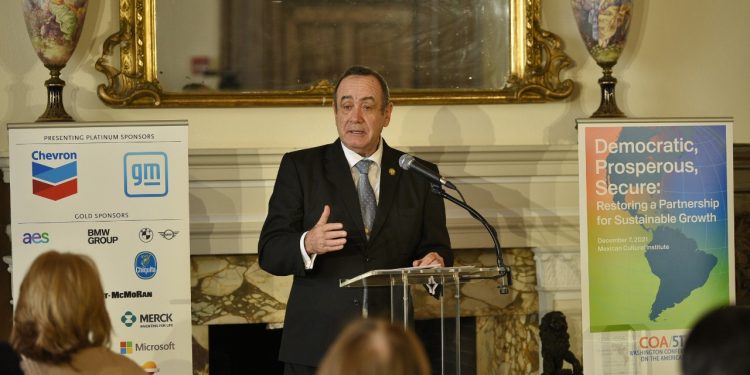 Mandatario Alejandro Giammattei