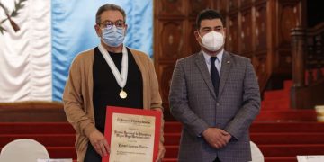 Ministerio de Cultura y Deportes entrega Premio Nacional de Literatura a Rafael Cuevas Molina