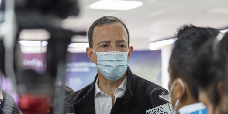 Ministro de Finanzas Públicas, Álvaro González Ricci, expondrá sobre la reactivación económica del país.