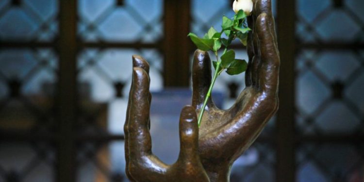 Monumento de la paz, Palacio Nacional de la Cultura.