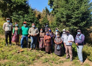 Integrantes de la federación Nim Samaj