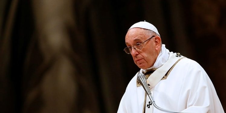El papa Francisco publica carta dedicada a los matrimonios rotos, con motivo del año de"La familia Amoris laetitia”.