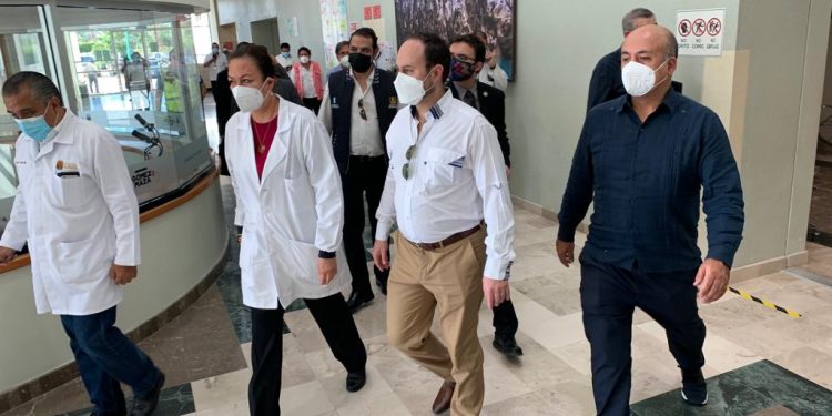 Comitiva es encabezada por el canciller Pedro Brolo