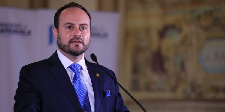 Presidente designa a comitiva de alto nivel para brindar asistencia a connacionales en Tuxtla Gutiérrez