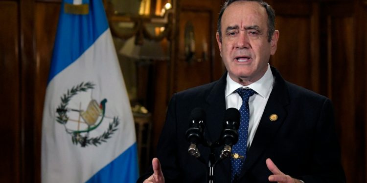 Presidente Alejandro Giammattei