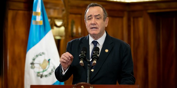 Mandatario Alejandro Giammattei en mensaje a la nación.