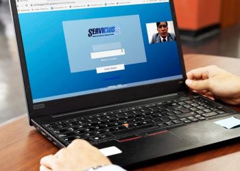 La aplicación Servicios GL la utilizan 329 de las 340 municipalidades del país, para tener control de sus ingresos.