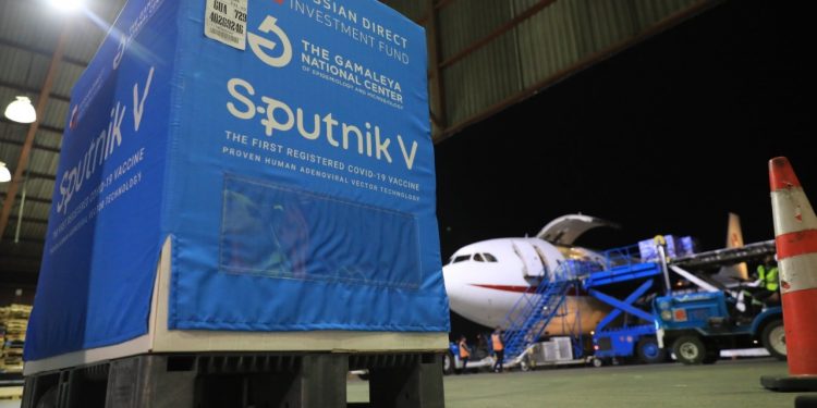 Un millón 58 mil 400 dosis de dosis del segundo componente de la vacuna Sputnik V arribaron este domingo a Guatemala.