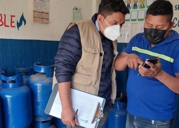 Diaco inspecciona precios del gas propano en Baja Verapaz
