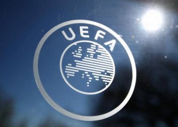 UEFA baraja protegerse contra la ómicron con un fondo de 7 mil millones de euros