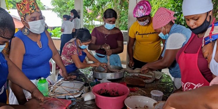 Izabal fortalece programas de ayuda social en 2021