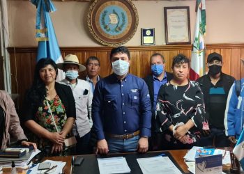 Gestionan proyectos de desarrollo para Santa María Xalapán