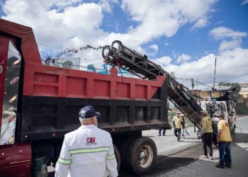 CIV comienza proyecto de recapeo en área urbana de Tactic