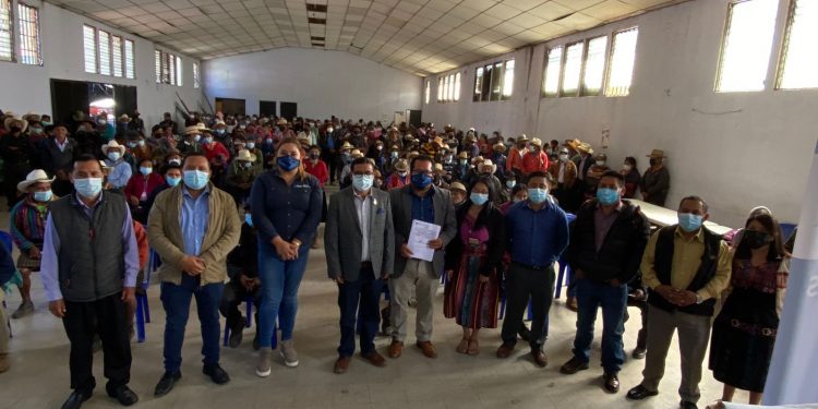 Más de 300 adultos mayores de Sololá recibirán aporte económico