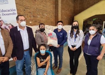 Autoridades incentivan la vacunación contra el COVID-19 en Jalapa