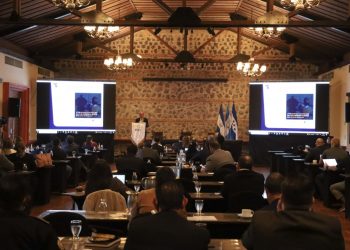 Efectúan simposio internacional sobre trata de personas y tráfico ilícito de migrantes