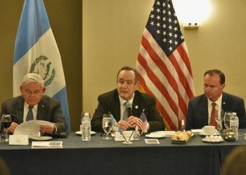 Presidente participa en la cena bipartidista con congresistas y senadores de Estados Unidos