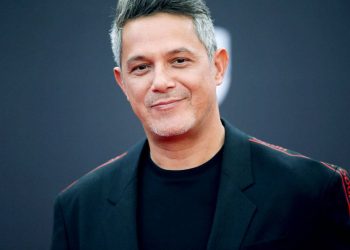 Alejandro Sanz encabeza la lista del talento español de Forbes