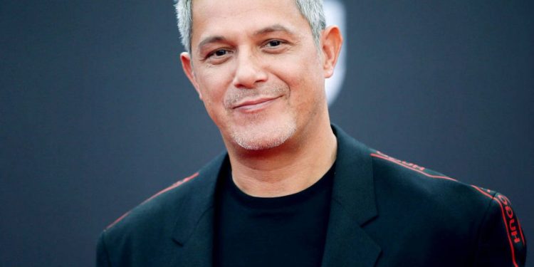 Alejandro Sanz encabeza la lista del talento español de Forbes