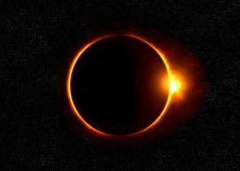 Un eclipse total de sol será mañana “casi exclusivo” para los científicos