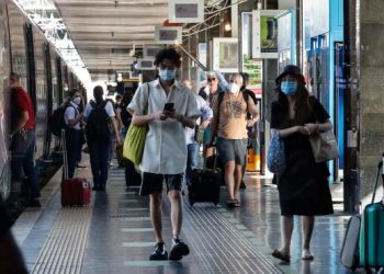 El mundo se acerca a cifra récord de un millón de casos diarios de coronavirus