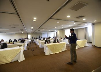 Socializan política gubernamental anticorrupción