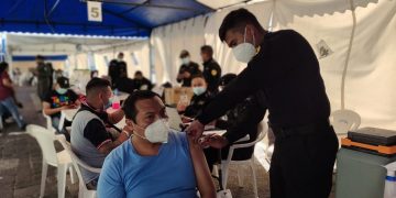 Vacunación contra el COVID-19 continúa con avances positivos