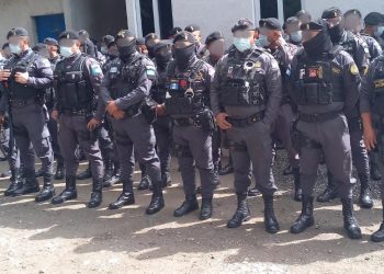 Requisan cárceles de Escuintla y localizan celulares