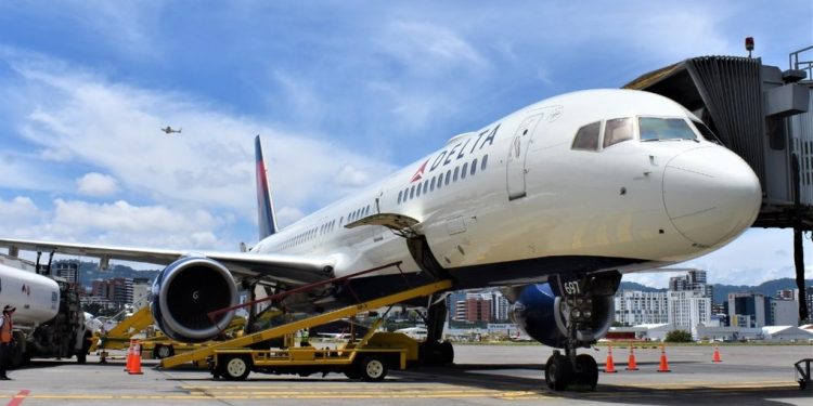 Conozca los documentos que se solicitarán a visitantes extranjeros que ingresen por vía aérea a Guatemala