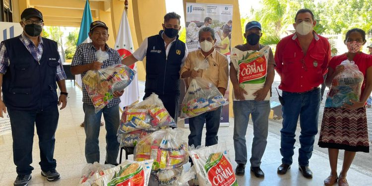 Mides continúa con apoyo alimentario a familias afectadas por Eta y Iota