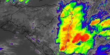 El frente frío que afecta el área del norte de Centroamérica podría causar lluvias y vientos en 5 departamentos de Honduras.