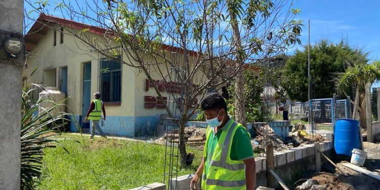 Avanzan remozamiento de 18 puestos de salud en el país