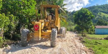 Personal y maquinaria del Cuerpo de Ingenieros del Ejército trabaja en la rehabilitación de rutas terciarias estratégicas de diferentes departamentos.