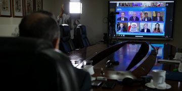 El presidente Giammattei participó de manera virtual en el Foro de Davos del Foro Económico Mundial.