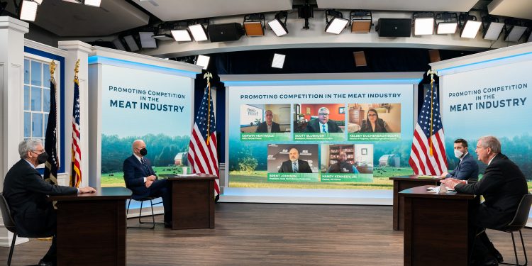 Anuncian ayuda para pequeños productores de carne en Estados Unidos