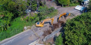 Inician trabajos de reposición del puente La Naisa, en Escuintla