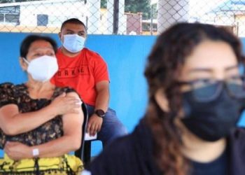Guatemala registra más de un millón de personas inoculadas con dosis de refuerzo
