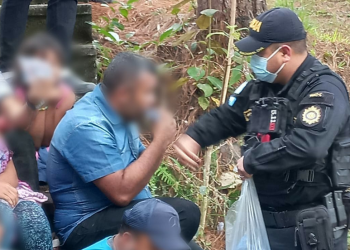 La PNC brindó asistencia a los extranjeros que ingresaron al país de forma ilegal, por lo que fueron remitidos a Migración.