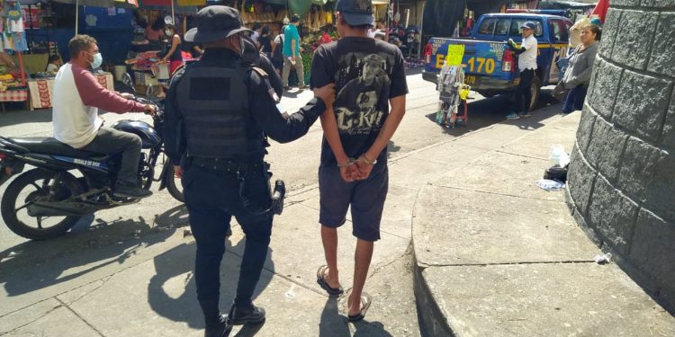 La PNC mantiene operativos para garantizar la seguridad de la población.