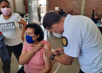 Guatemala cerca de alcanzar los 5 millones con esquema completo.