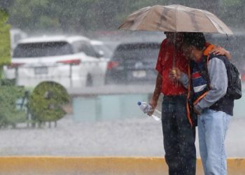 Lluvias persistirán esta semana por entrada de frente frío