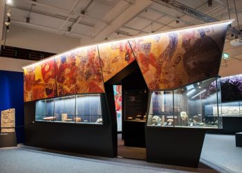 Exhibición de arte maya en el museo MAMUZ Mistelbach, Austria.