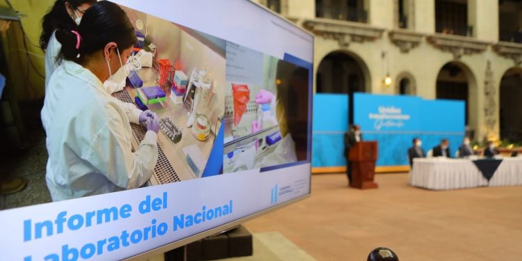 Ministerio de Salud informa sobre atención de pacientes COVID-19