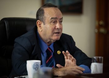 Presidente participa en Foro Económico Mundial.