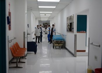 Los pasillos del Hospital General San Juan de Dios se mejoraron e iluminaron en 2021.